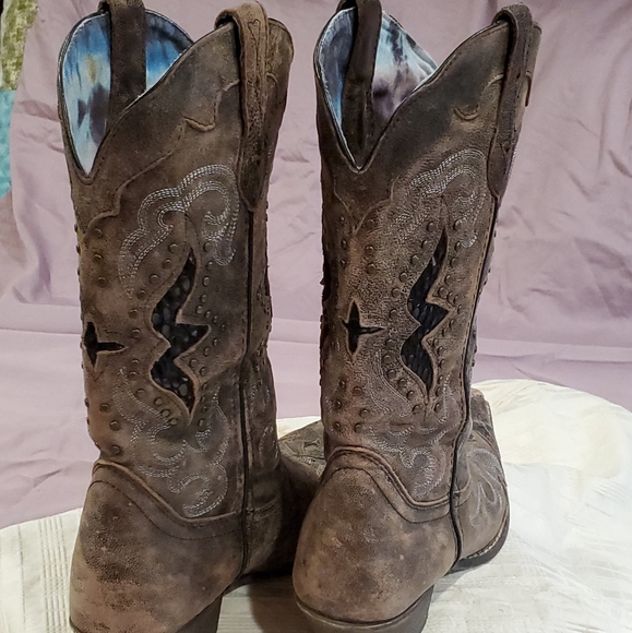 Laredo Cowgirl Boots - Picture 11 of 14